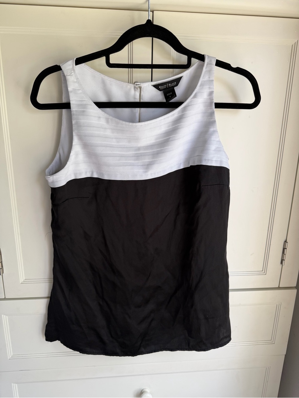 White House Black Market Black and White Sleeveless silk Layered Camisole